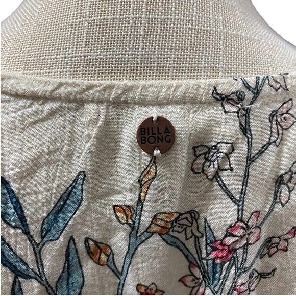 Billabong Play Day Women Cream Floral Long Sleeve Scoop Neck Crinkle Top Sz Sm - Picture 8 of 15